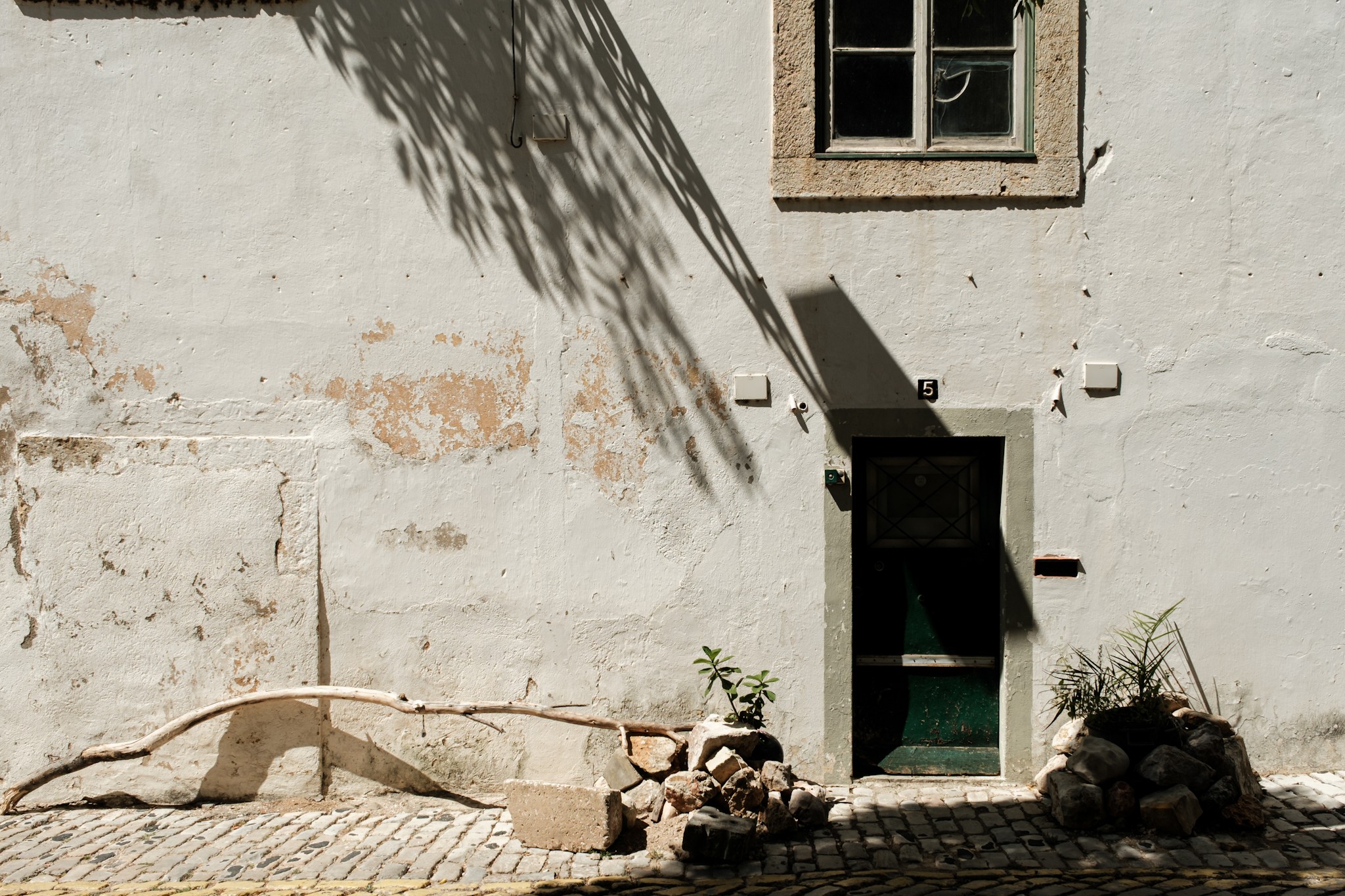 White streets of Faro Algarve